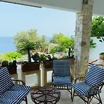Casa Al Mare Rio B&n Дом отдыха Триказе