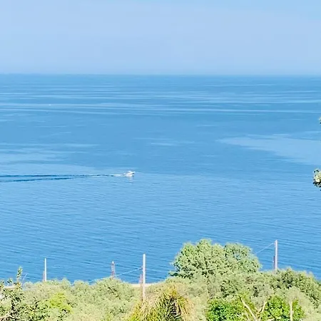 Casa Al Mare Rio B&n Holiday home *