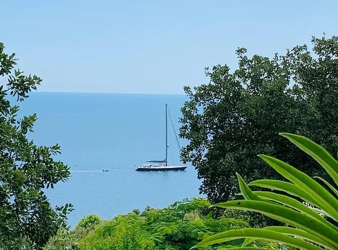 Casa Al Mare Rio B&n Holiday home